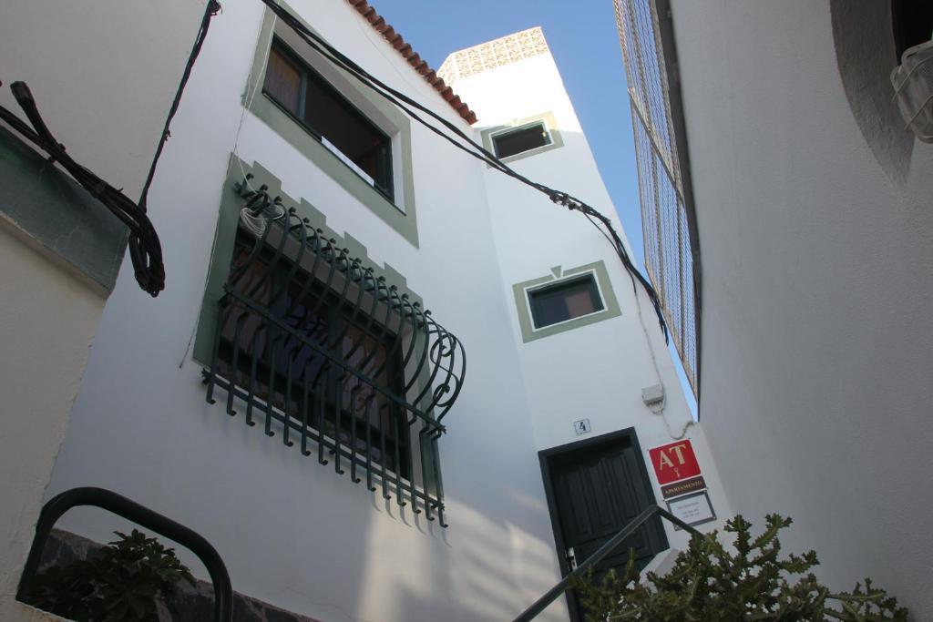 Las Brisas Mogan Apartamentos Puerto De Mogan Room photo